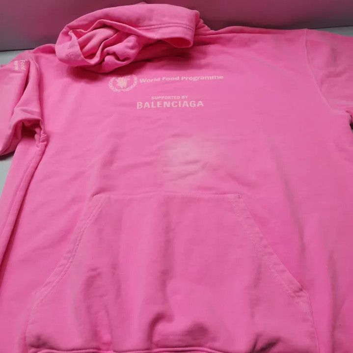 Balenciaga Balenciaga Pink Logo Hoodie for Casual Wear Size US XS / EU 42 / 0 - 12 Thumbnail