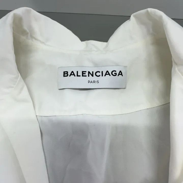 Balenciaga Balenciaga Minimalist White Short Sleeve Shirt Size US S / EU 44-46 / 1 - 4 Thumbnail