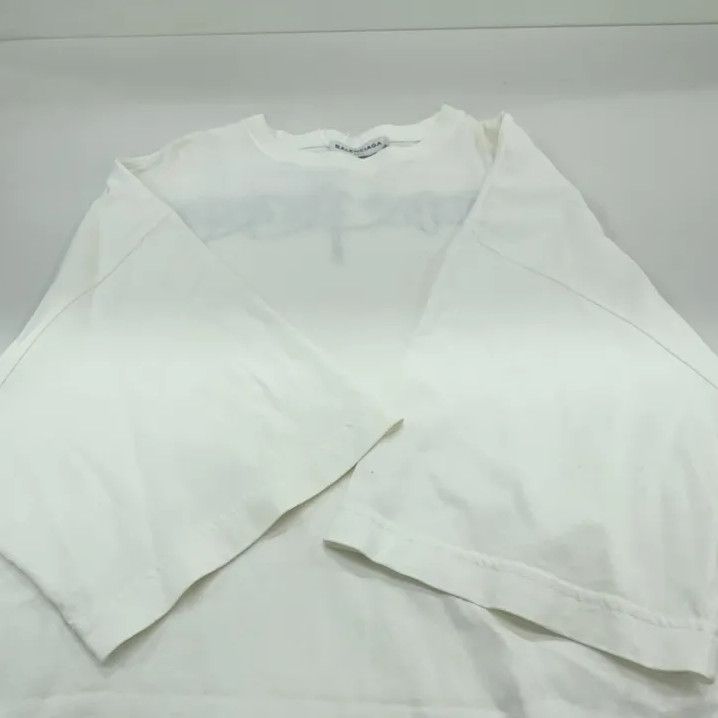Balenciaga Balenciaga Classic Embroidered T-Shirt in White Size US S / EU 44-46 / 1 - 10 Thumbnail