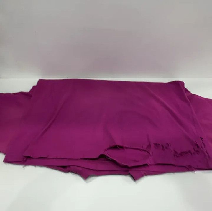 Balenciaga Balenciaga Repaired Logo Distressed T-Shirt Size US M / EU 48-50 / 2 - 14 Thumbnail