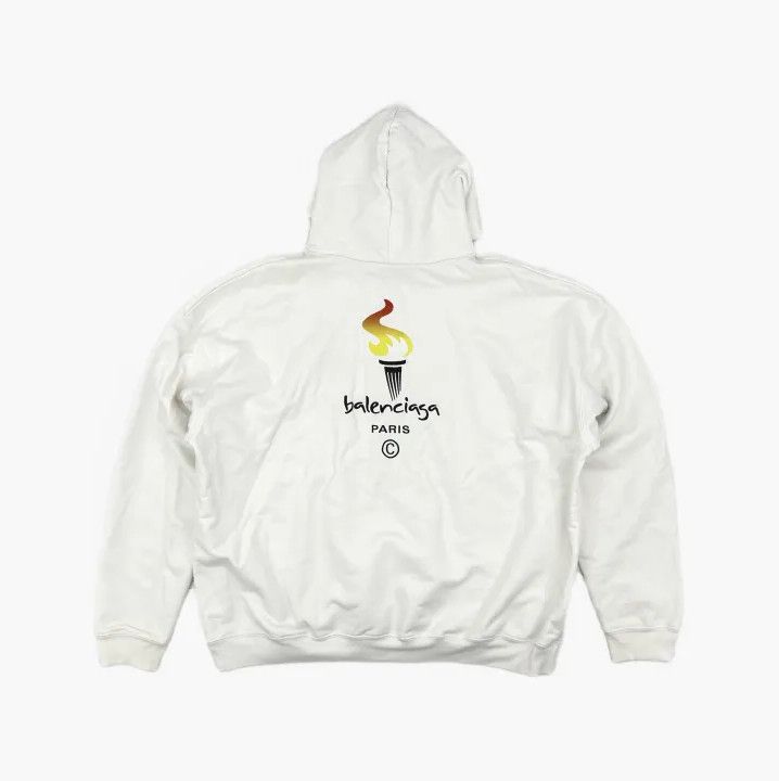 Balenciaga Balenciaga White Long Sleeve Hoodie with Prints Size US M / EU 48-50 / 2 - 3 Thumbnail