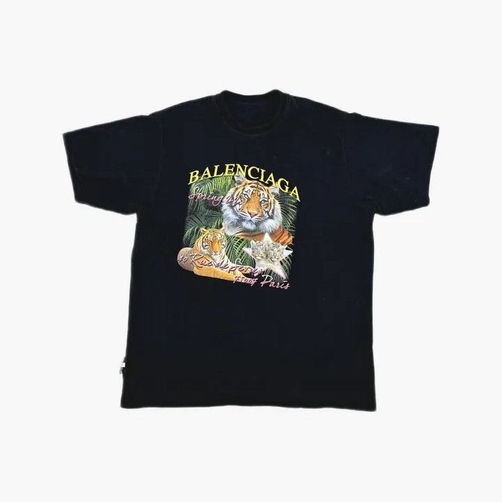 Balenciaga Balenciaga Men's Black Graphic Round Neck T-Shirt Size US S / EU 44-46 / 1 - 4 Thumbnail