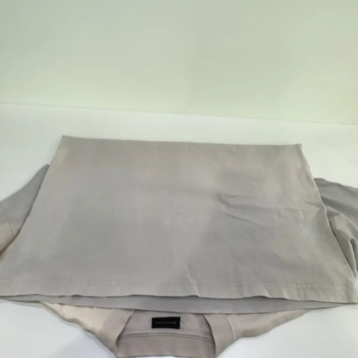 Balenciaga Balenciaga Gray Crew Neck T-Shirt for Men Size US M / EU 48-50 / 2 - 15 Thumbnail