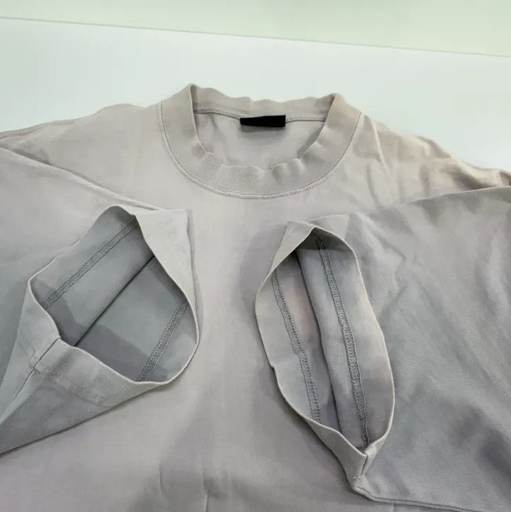 Balenciaga Balenciaga Gray Crew Neck T-Shirt for Men Size US M / EU 48-50 / 2 - 9 Thumbnail