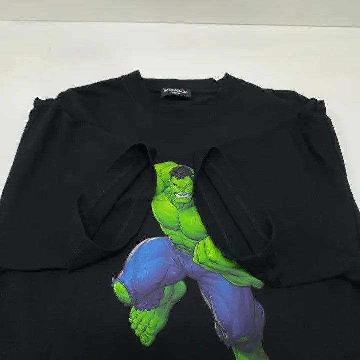 Balenciaga Balenciaga Hulk Graphic T-Shirt for Couples Size US S / EU 44-46 / 1 - 8 Thumbnail