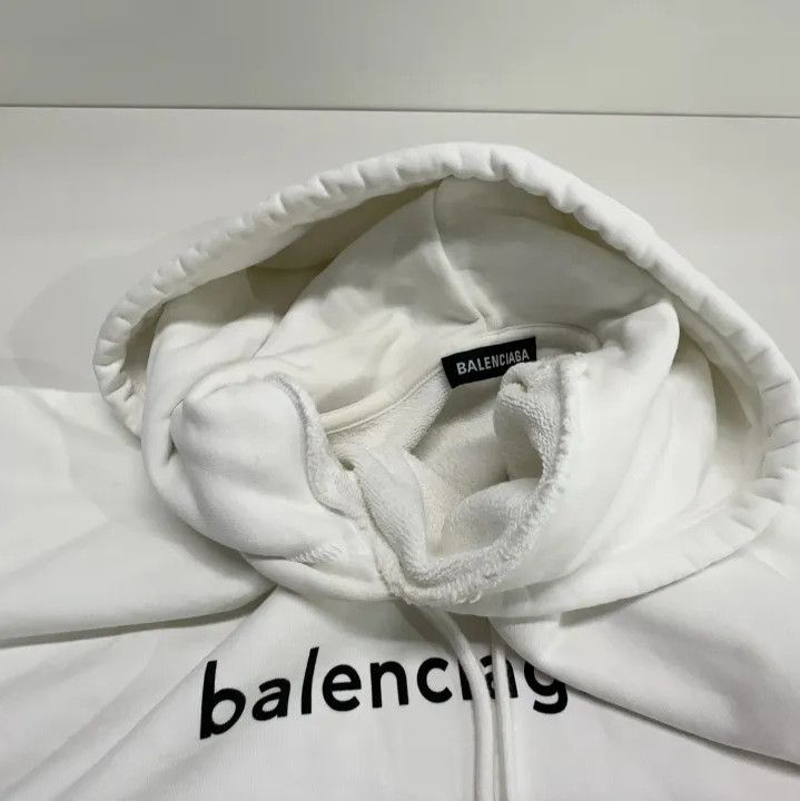 Balenciaga Balenciaga Oversized Logo Hoodie for Men Size US S / EU 44-46 / 1 - 8 Thumbnail