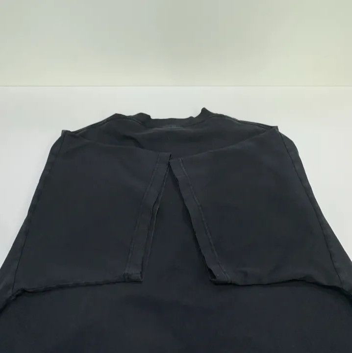 Balenciaga Balenciaga Black Be Different Graphic T-Shirt Size US S / EU 44-46 / 1 - 13 Thumbnail