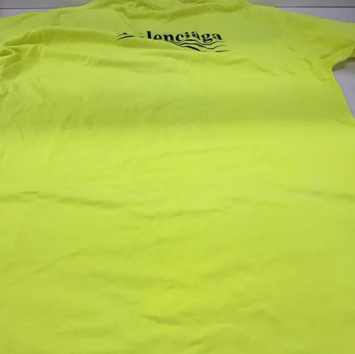 Balenciaga Balenciaga Logo Print Wave Short Sleeve T-Shirt Size US S / EU 44-46 / 1 - 11 Thumbnail