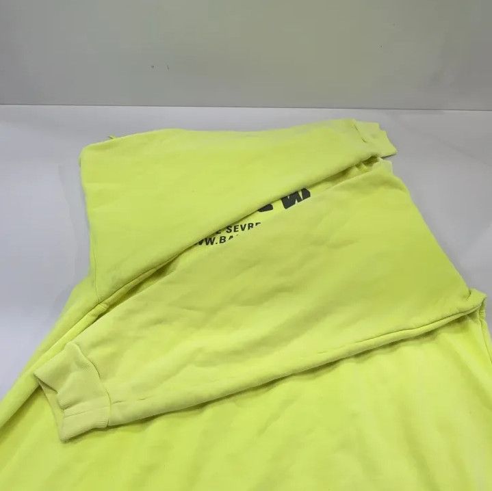 Balenciaga Balenciaga Crew Neon Yellow Hoodie Size US S / EU 44-46 / 1 - 15 Thumbnail