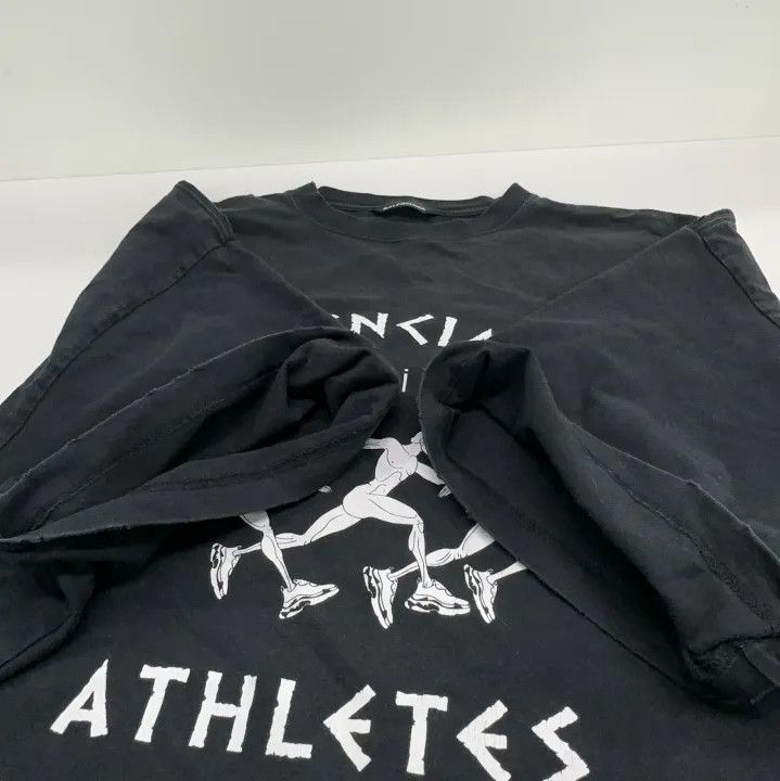 Balenciaga Balenciaga Black Marathon Graphic T-Shirt Size US M / EU 48-50 / 2 - 9 Thumbnail