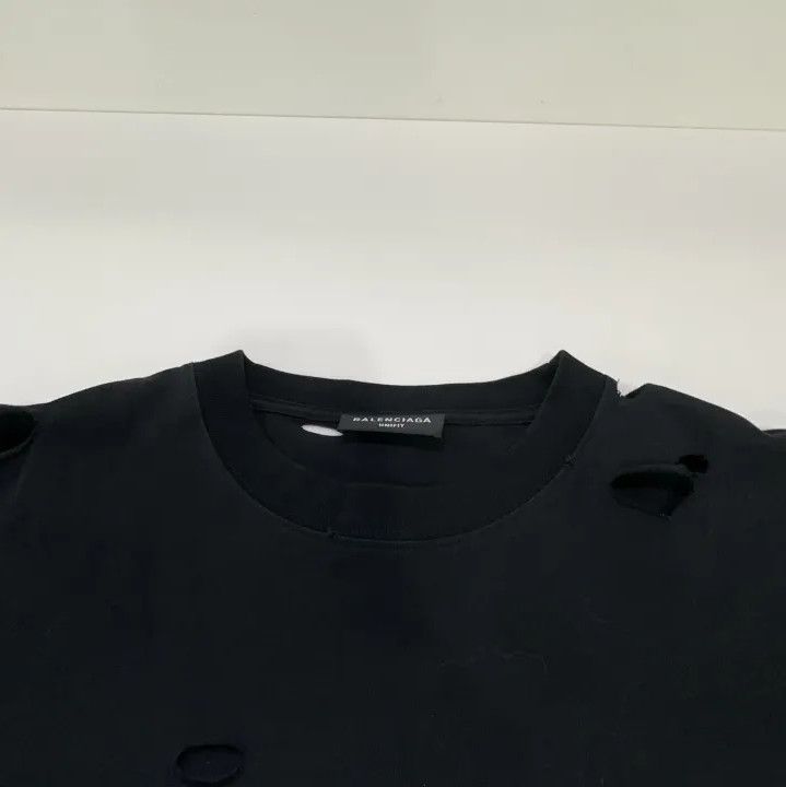 Balenciaga Balenciaga Distressed Logo Short Sleeve T-Shirt Size US XS / EU 42 / 0 - 8 Thumbnail