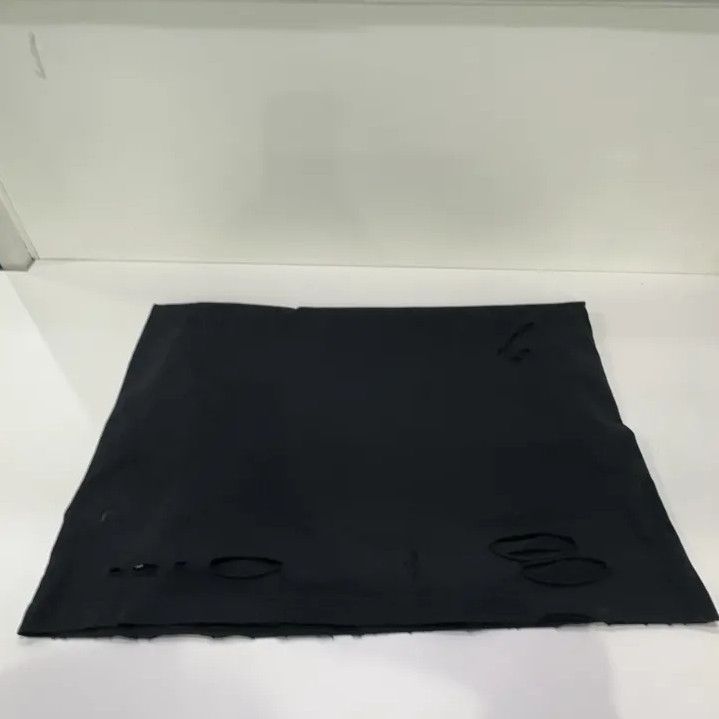 Balenciaga Balenciaga Distressed Logo Short Sleeve T-Shirt Size US XS / EU 42 / 0 - 12 Thumbnail
