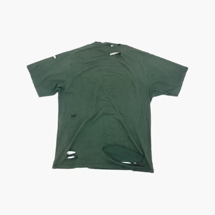 Balenciaga Balenciaga SS22 Destroyed Green Graphic T-Shirt Size US S / EU 44-46 / 1 - 3 Thumbnail