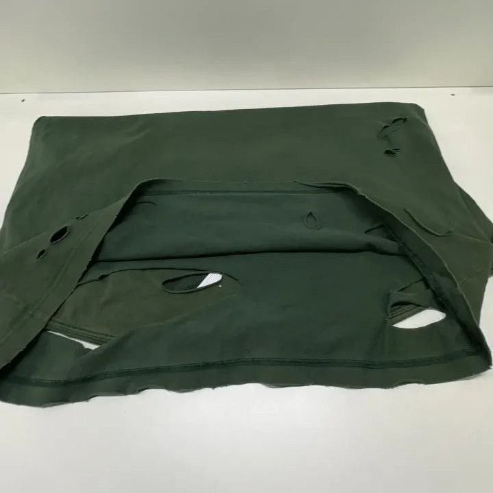 Balenciaga Balenciaga SS22 Destroyed Green Graphic T-Shirt Size US S / EU 44-46 / 1 - 12 Thumbnail
