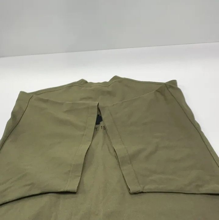 Balenciaga Balenciaga Military Green Logo Print T-Shirt Size US M / EU 48-50 / 2 - 13 Thumbnail
