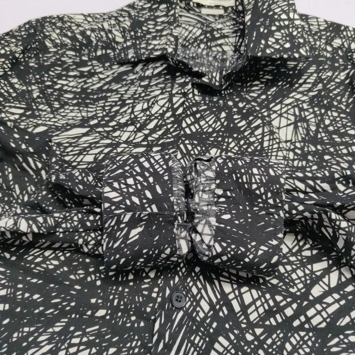 Balenciaga Balenciaga Graffiti Long Sleeve Shirt for Unisex Size US M / EU 48-50 / 2 - 9 Thumbnail