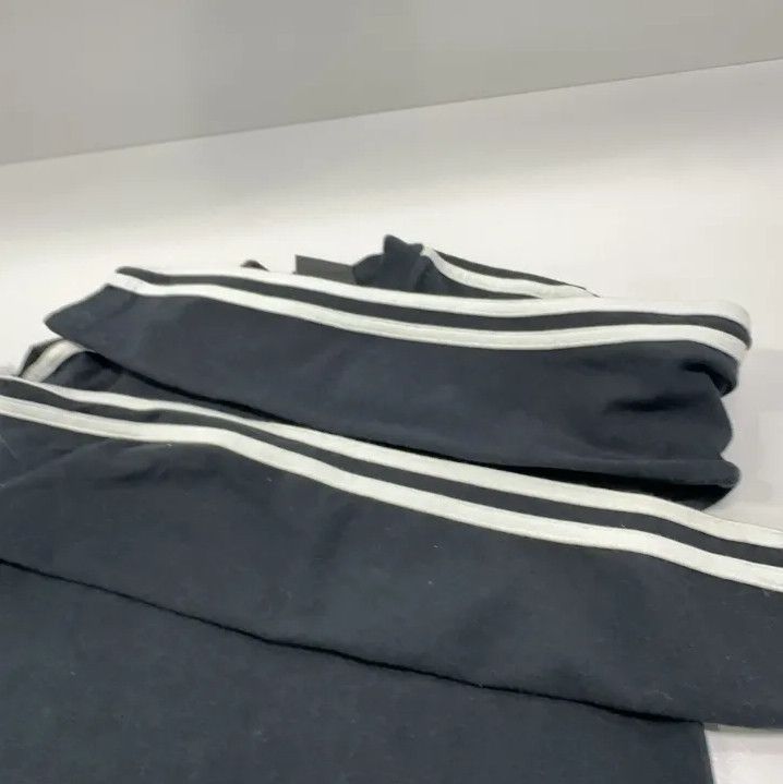 Balenciaga Balenciaga x Adidas Classic Logo Long Sleeve Sweatshirt Size US S / EU 44-46 / 1 - 11 Thumbnail