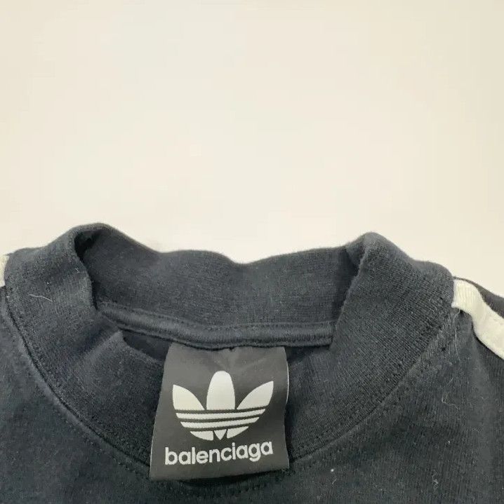 Balenciaga Balenciaga x Adidas Classic Logo Long Sleeve Sweatshirt Size US S / EU 44-46 / 1 - 6 Thumbnail