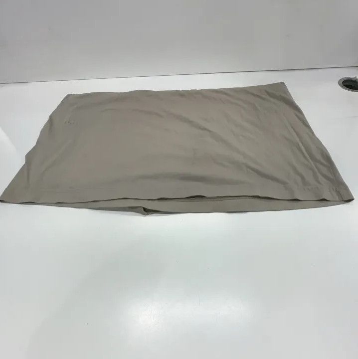 Balenciaga Balenciaga Distressed Logo Short Sleeve T-Shirt Size US S / EU 44-46 / 1 - 10 Thumbnail