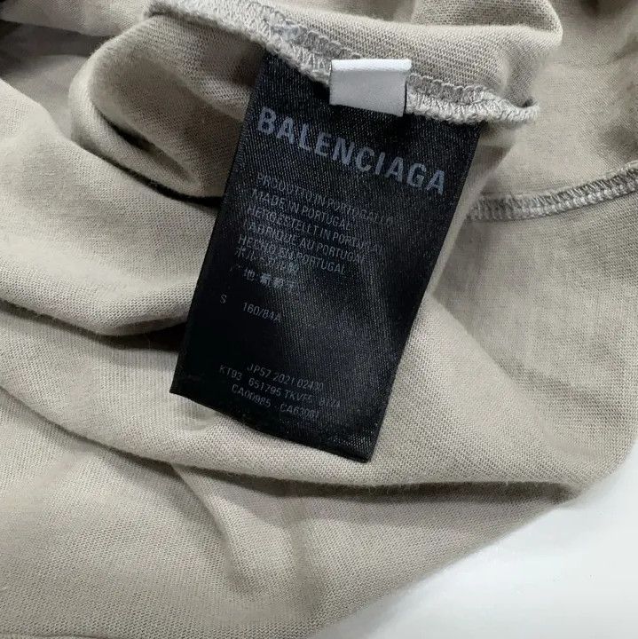 Balenciaga Balenciaga Distressed Logo Short Sleeve T-Shirt Size US S / EU 44-46 / 1 - 4 Thumbnail