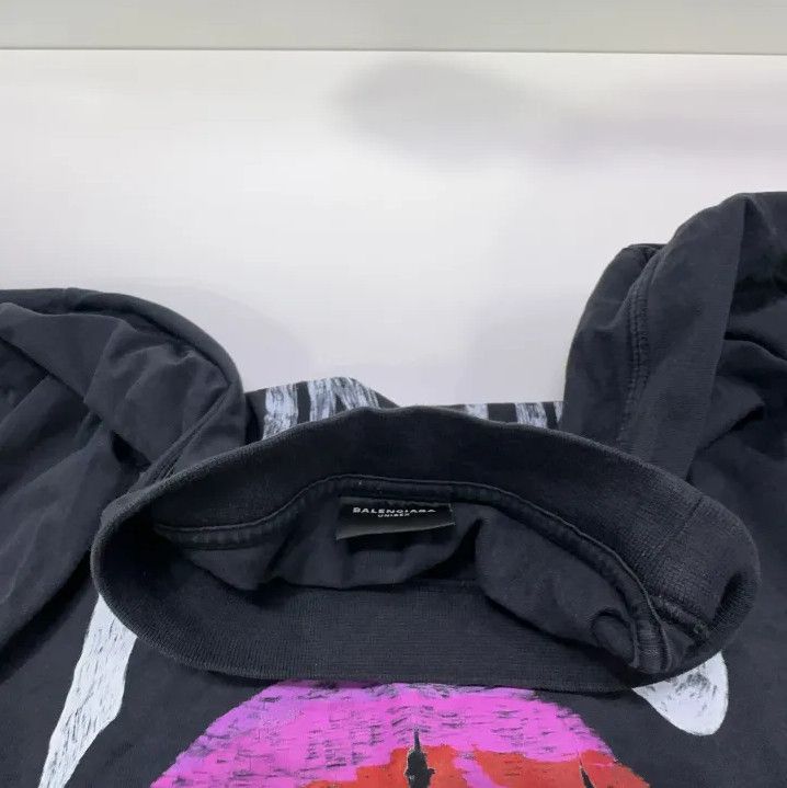 Balenciaga Balenciaga Graphic Print Short Sleeve T-Shirt Size US L / EU 52-54 / 3 - 7 Thumbnail