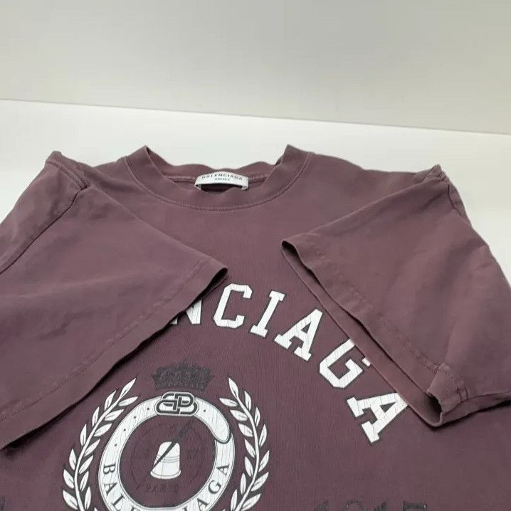 Balenciaga Balenciaga Logo Short Sleeve T-Shirt in Purple Size US XXS / EU 40 - 16 Thumbnail