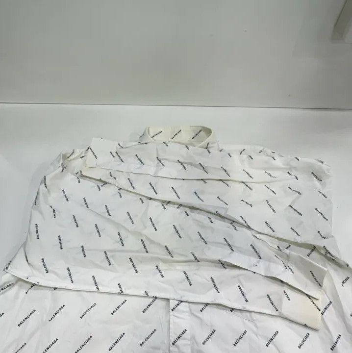 Balenciaga Balenciaga Logo Print Long Sleeve Casual Shirt Size US M / EU 48-50 / 2 - 7 Thumbnail