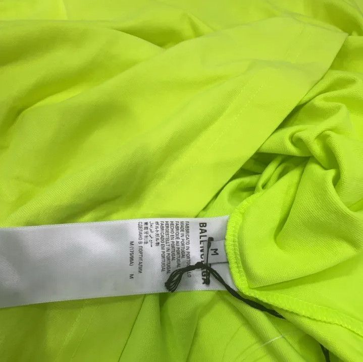 Balenciaga Balenciaga SS22 Neon Logo Print T-Shirt Size US M / EU 48-50 / 2 - 5 Thumbnail