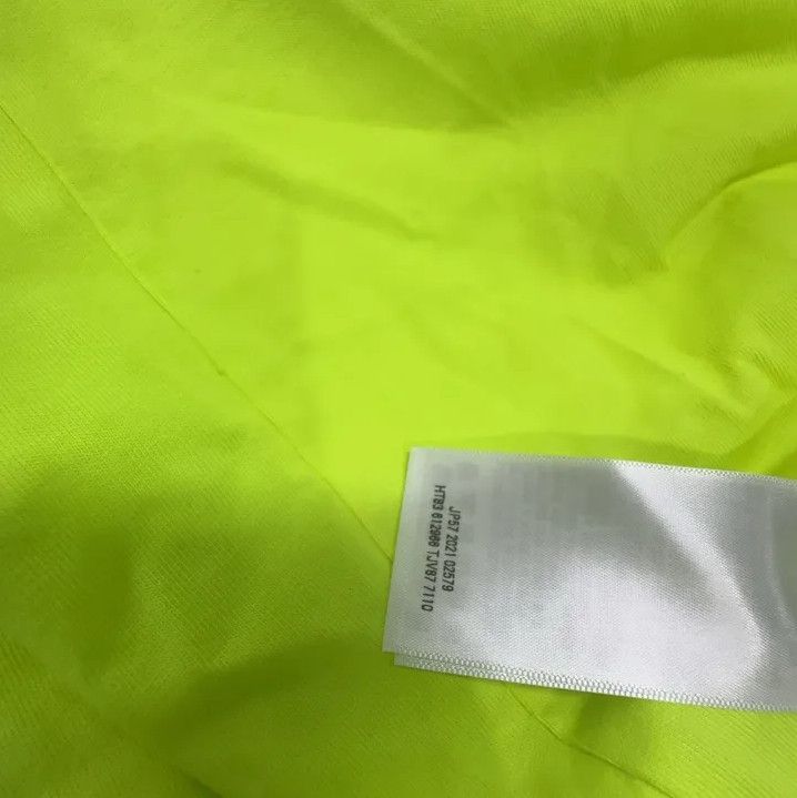 Balenciaga Balenciaga SS22 Neon Logo Print T-Shirt Size US M / EU 48-50 / 2 - 6 Thumbnail