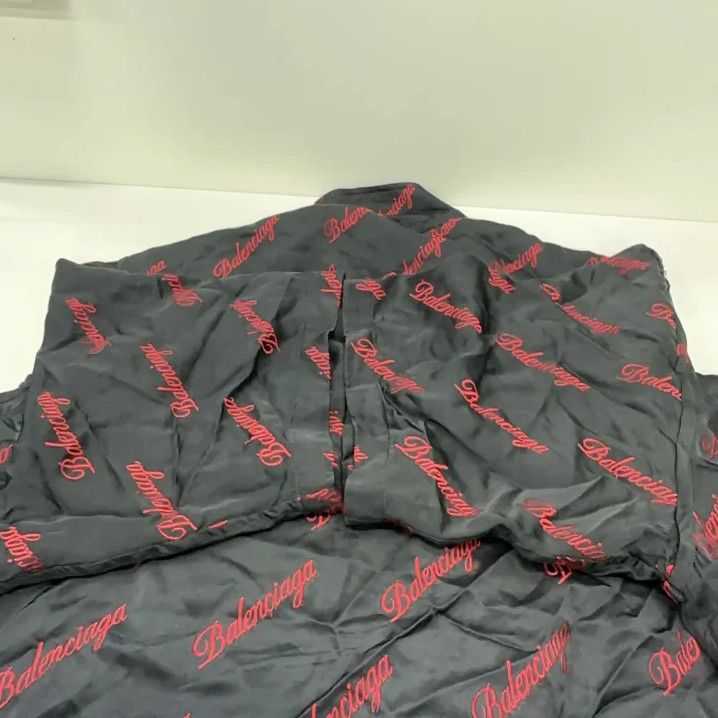 Balenciaga Balenciaga Logo Print Short Sleeve Shirt Size US M / EU 48-50 / 2 - 12 Thumbnail