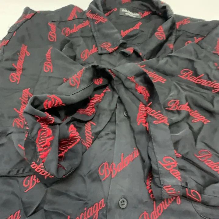 Balenciaga Balenciaga Logo Print Short Sleeve Shirt Size US M / EU 48-50 / 2 - 9 Thumbnail