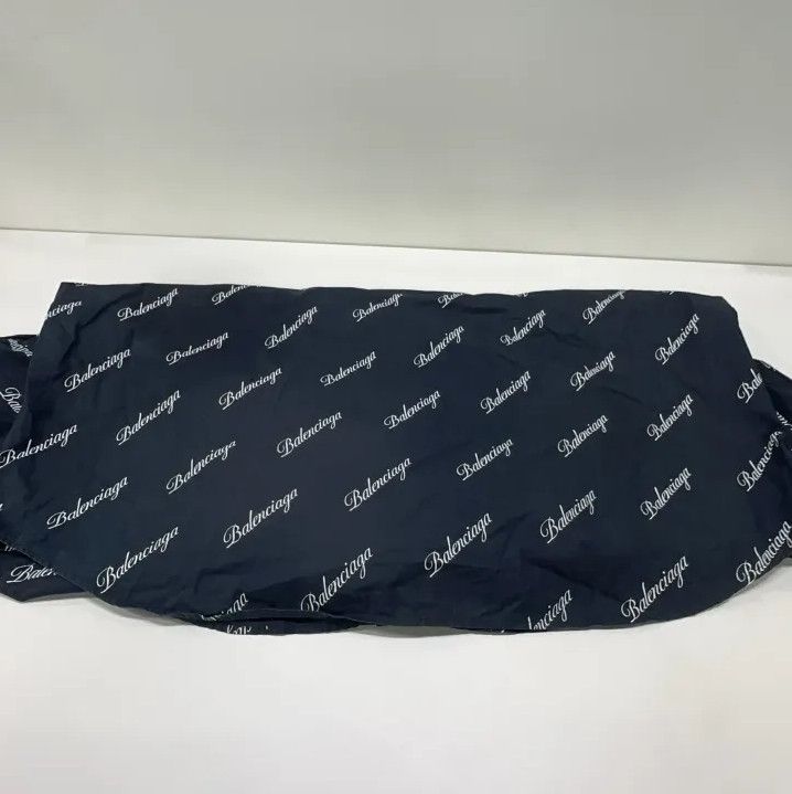 Balenciaga Balenciaga Black Logo Printed Short Sleeve Shirt Size US M / EU 48-50 / 2 - 14 Thumbnail
