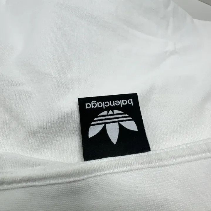 Balenciaga Balenciaga x Adidas White Logo Embroidered T-Shirt Size US M / EU 48-50 / 2 - 5 Thumbnail
