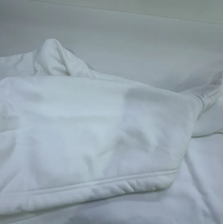 Balenciaga Balenciaga Oversized White Hoodie for Men Size US S / EU 44-46 / 1 - 7 Thumbnail