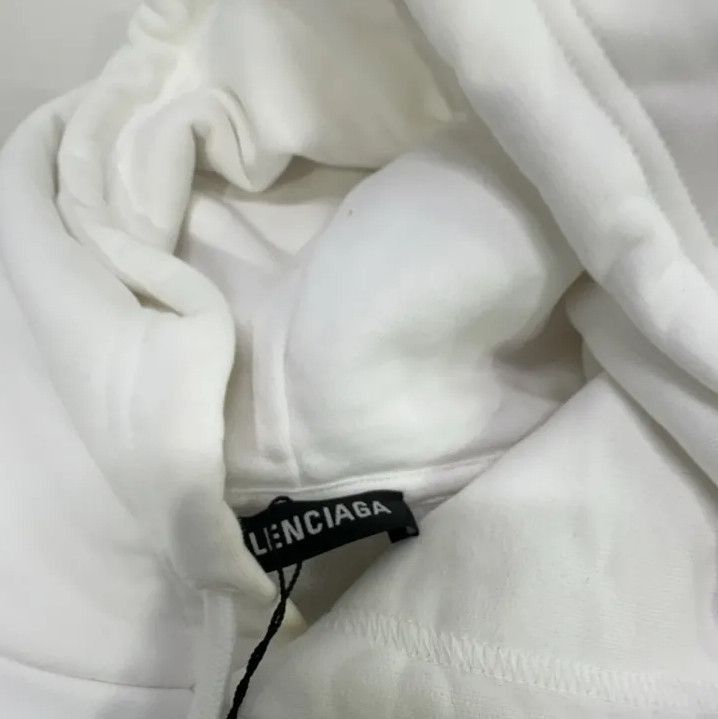 Balenciaga Balenciaga Oversized White Hoodie for Men Size US S / EU 44-46 / 1 - 6 Thumbnail