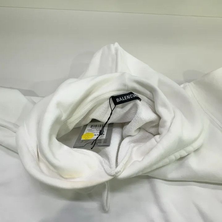 Balenciaga Balenciaga Oversized White Hoodie for Men Size US S / EU 44-46 / 1 - 8 Thumbnail
