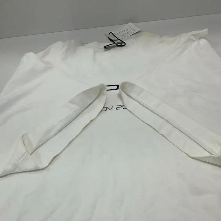 Balenciaga Balenciaga x PlayStation White Graphic Tee Size US S / EU 44-46 / 1 - 12 Thumbnail