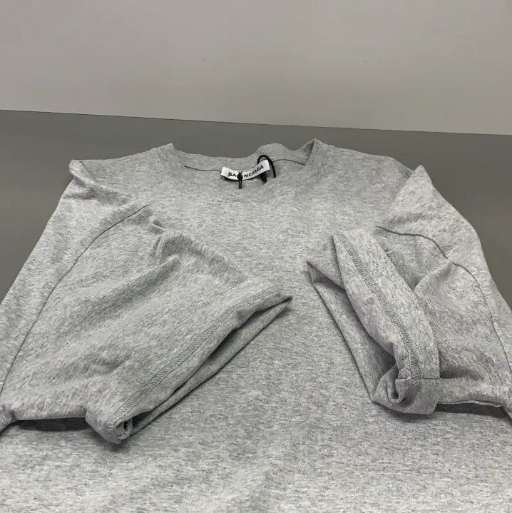 Balenciaga Balenciaga Gray Logo Embroidered Short Sleeve T-Shirt Size US XS / EU 42 / 0 - 8 Thumbnail