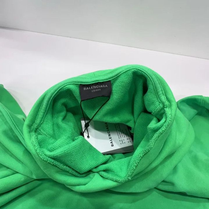 Balenciaga Balenciaga Logo Print Hooded Sweatshirt in Green Size US M / EU 48-50 / 2 - 9 Thumbnail