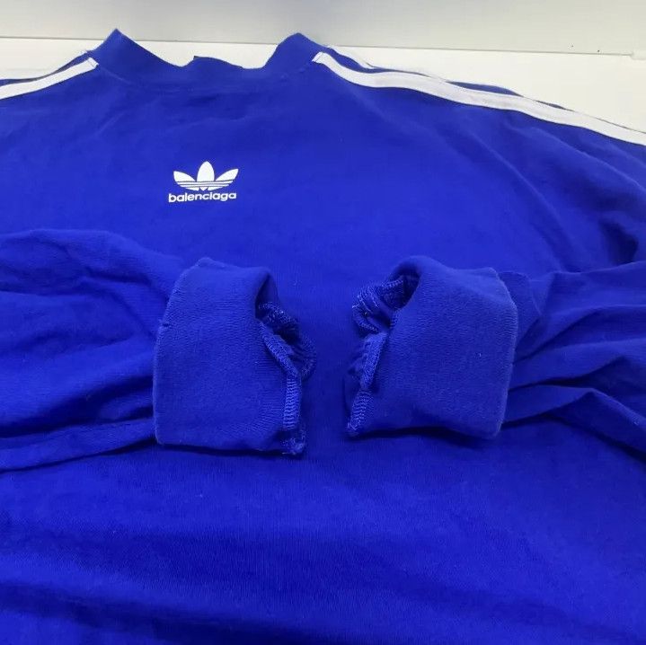 Balenciaga Balenciaga x Adidas Blue Graphic Long Sleeve T-Shirt Size US M / EU 48-50 / 2 - 9 Thumbnail