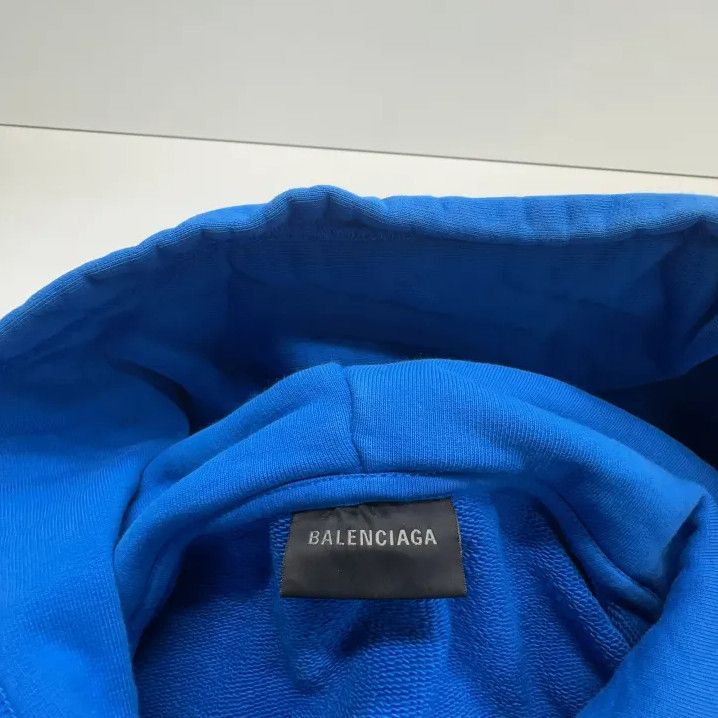 Balenciaga Balenciaga Casual Minimalist Hoodie in Bright Blue Size US S / EU 44-46 / 1 - 6 Thumbnail