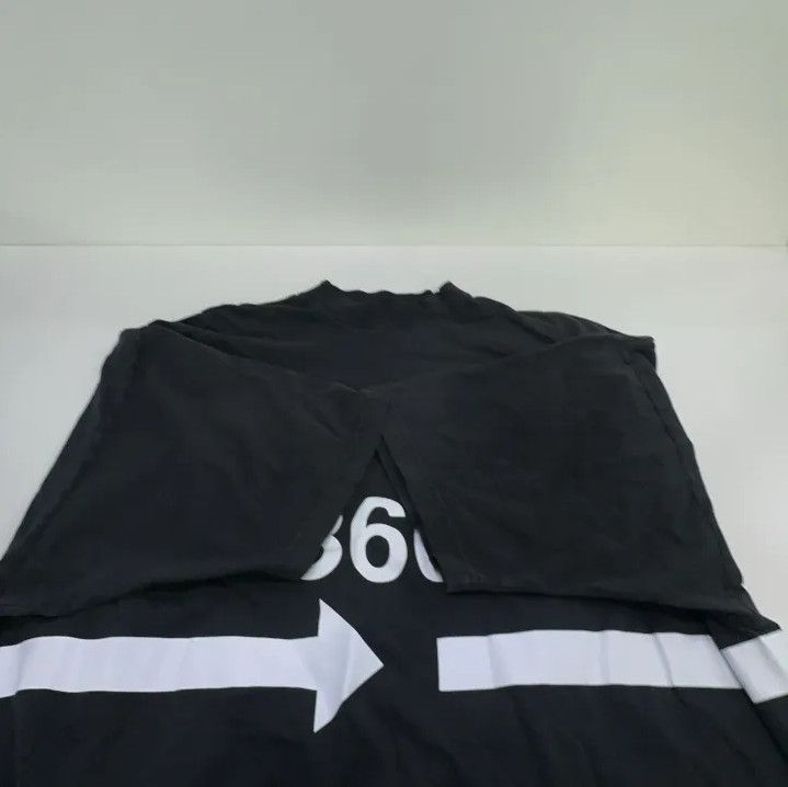 Balenciaga Balenciaga Black Graphic Batwing Short Sleeve T-Shirt Size US M / EU 48-50 / 2 - 7 Thumbnail