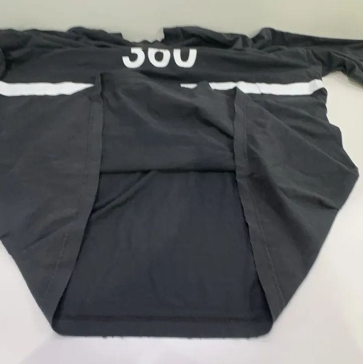 Balenciaga Balenciaga Black Graphic Batwing Short Sleeve T-Shirt Size US M / EU 48-50 / 2 - 9 Thumbnail