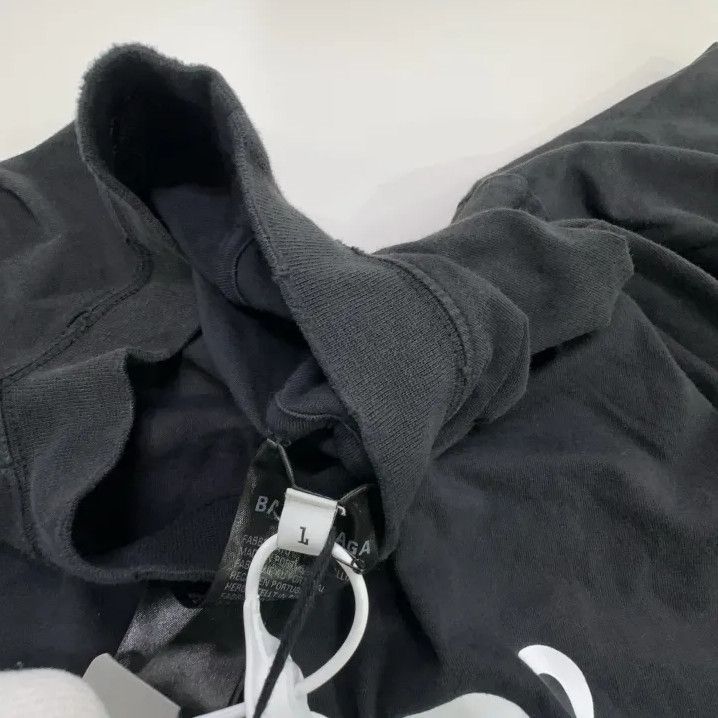 Balenciaga Balenciaga Black Graphic Batwing Short Sleeve T-Shirt Size US M / EU 48-50 / 2 - 4 Thumbnail