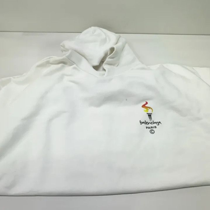 Balenciaga Balenciaga Unisex White Long Sleeve Sweatshirt Size US XXS / EU 40 - 13 Thumbnail