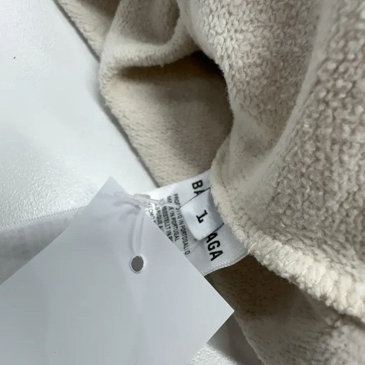 Balenciaga Balenciaga White Unity Print Hoodie for Men Size US M / EU 48-50 / 2 - 6 Thumbnail