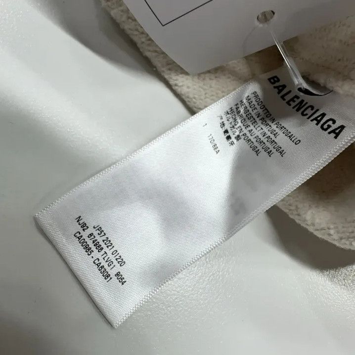 Balenciaga Balenciaga White Unity Print Hoodie for Men Size US M / EU 48-50 / 2 - 5 Thumbnail