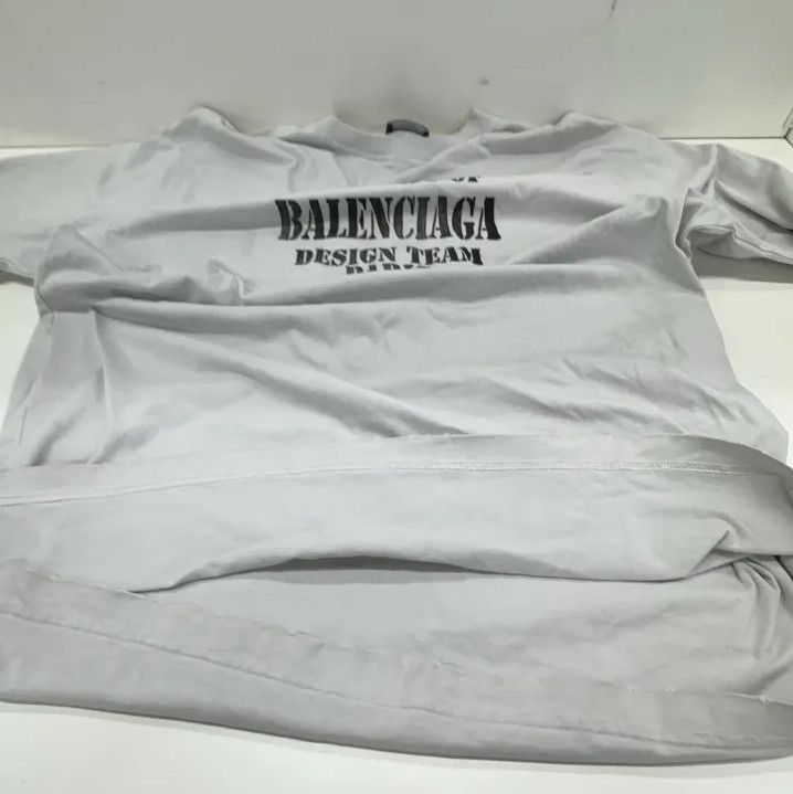 Balenciaga Balenciaga Design Team Logo Print Short Sleeve T-Shirt Size US L / EU 52-54 / 3 - 8 Thumbnail