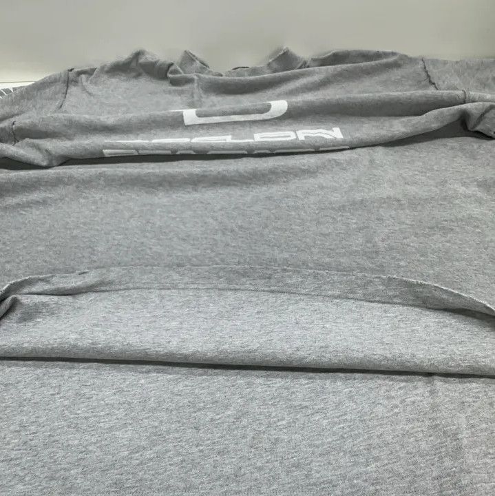 Balenciaga Balenciaga Gray Logo Print Short Sleeve T-Shirt Size US L / EU 52-54 / 3 - 9 Thumbnail