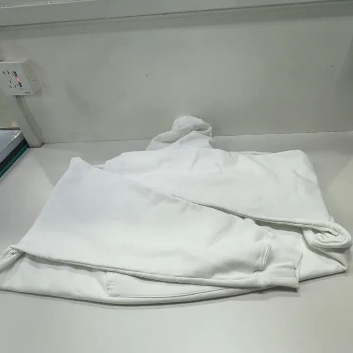 Balenciaga Balenciaga White Long Sleeve Hoodie with Print Size US S / EU 44-46 / 1 - 8 Thumbnail